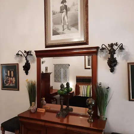 La Foret Des Trois Hiboux - Le Clos Napoleon Bed & Breakfast *